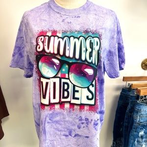 Summer Vibes Tee